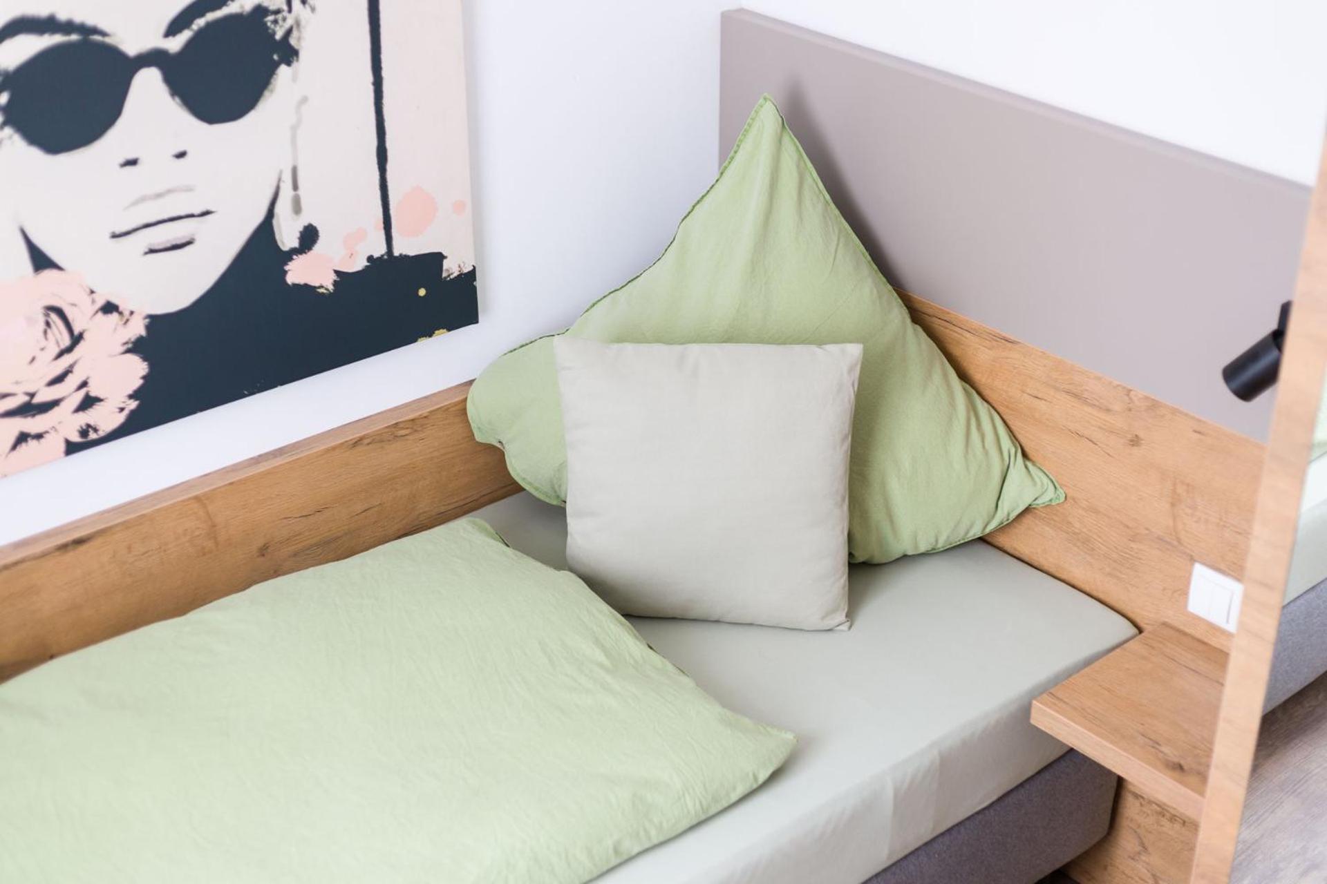 Hotel Zur Traube Uffenheim Zewnętrze zdjęcie