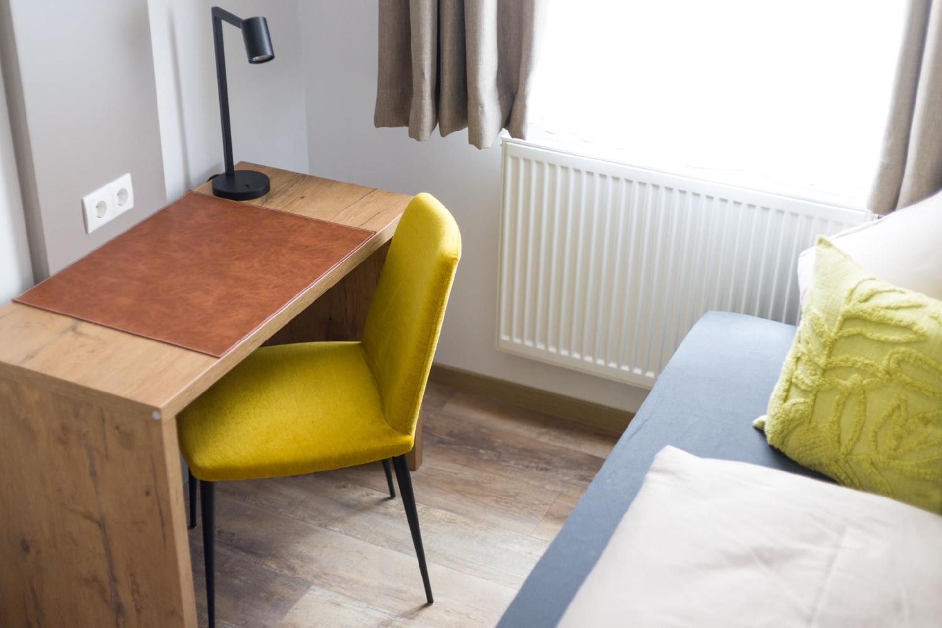 Hotel Zur Traube Uffenheim Zewnętrze zdjęcie
