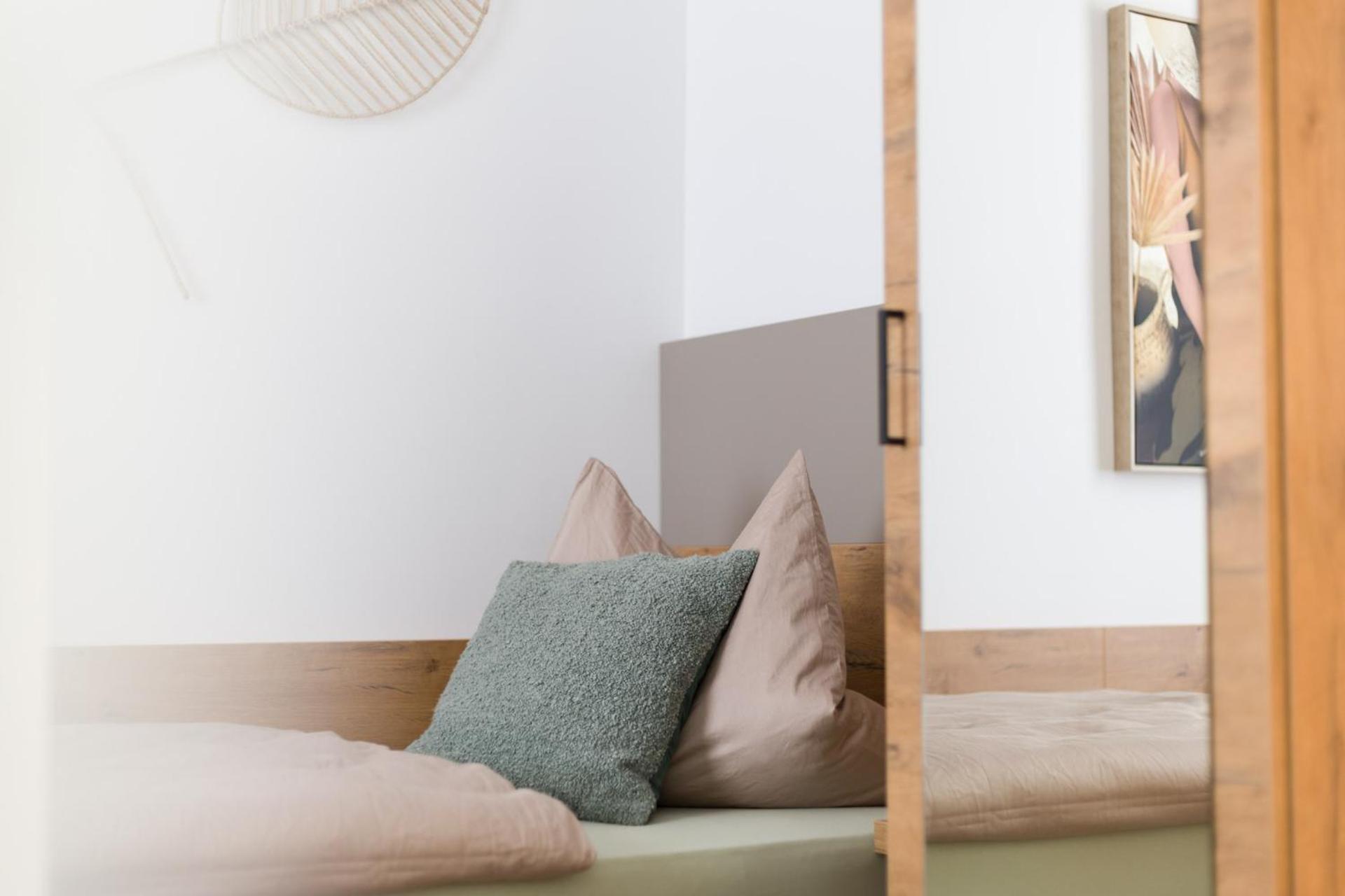 Hotel Zur Traube Uffenheim Zewnętrze zdjęcie
