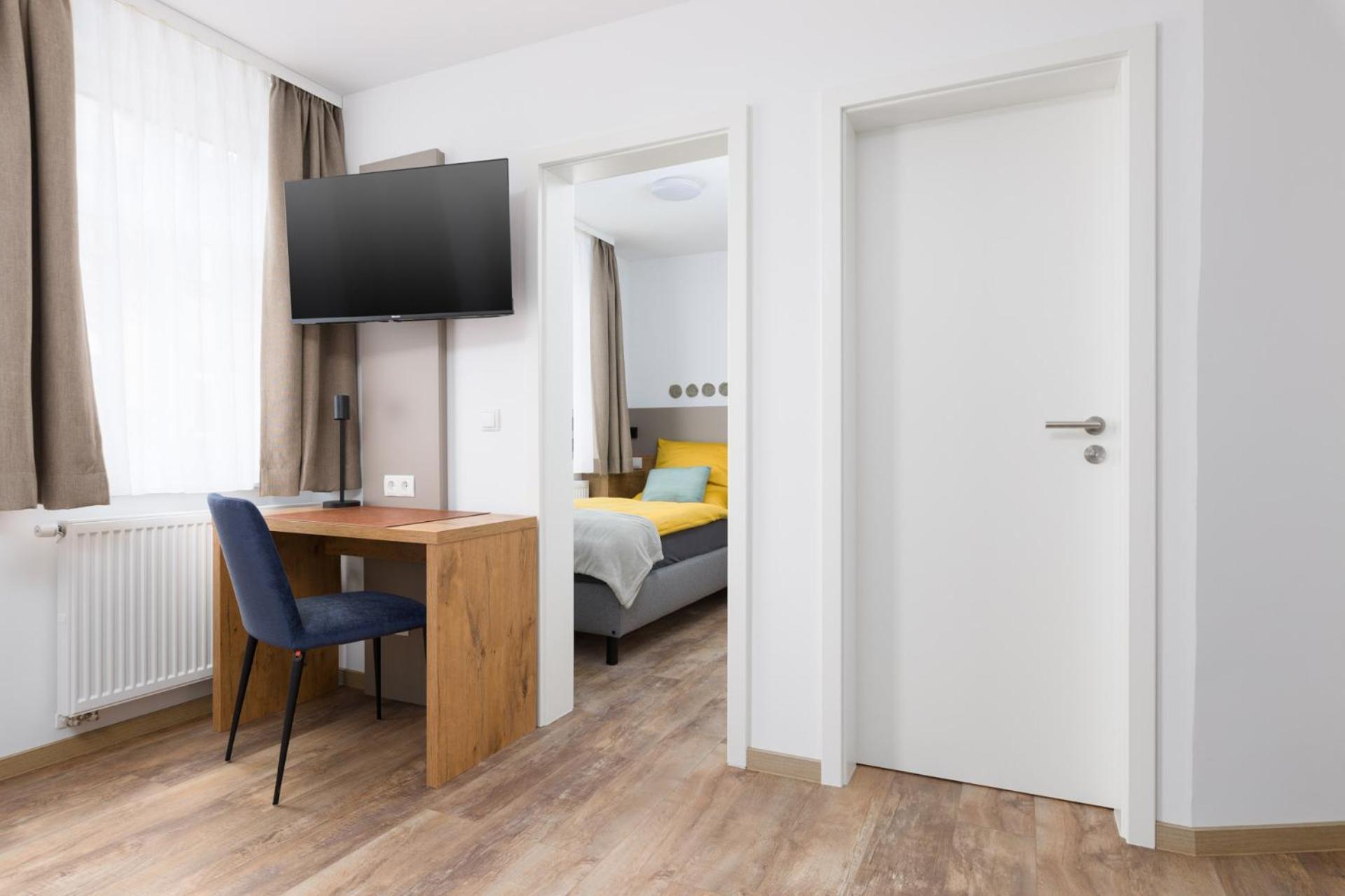 Hotel Zur Traube Uffenheim Zewnętrze zdjęcie